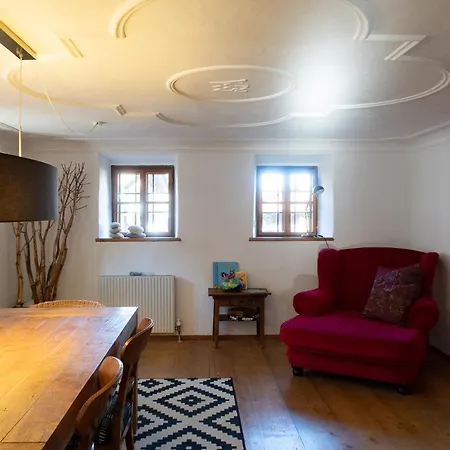 400 Year Farmhouse 255 Sq Mt 3 Bedrooms Garden - Resi Haus *